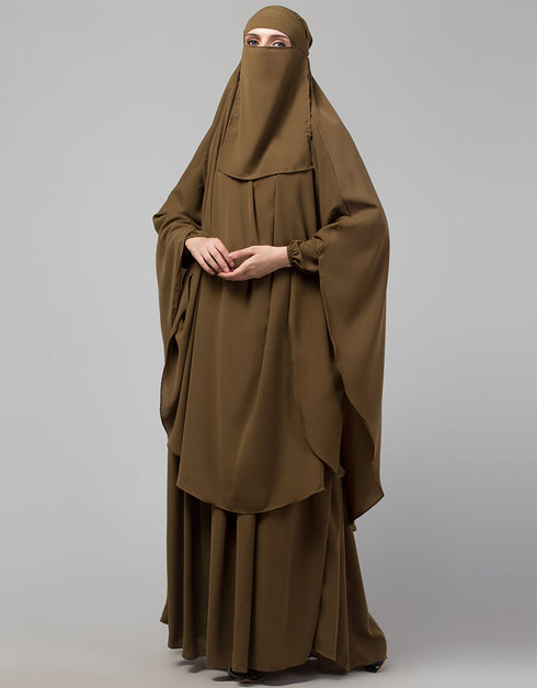 Muslim 3 pcs set of Abaya Khimer and Nose piece Lifestyle Images